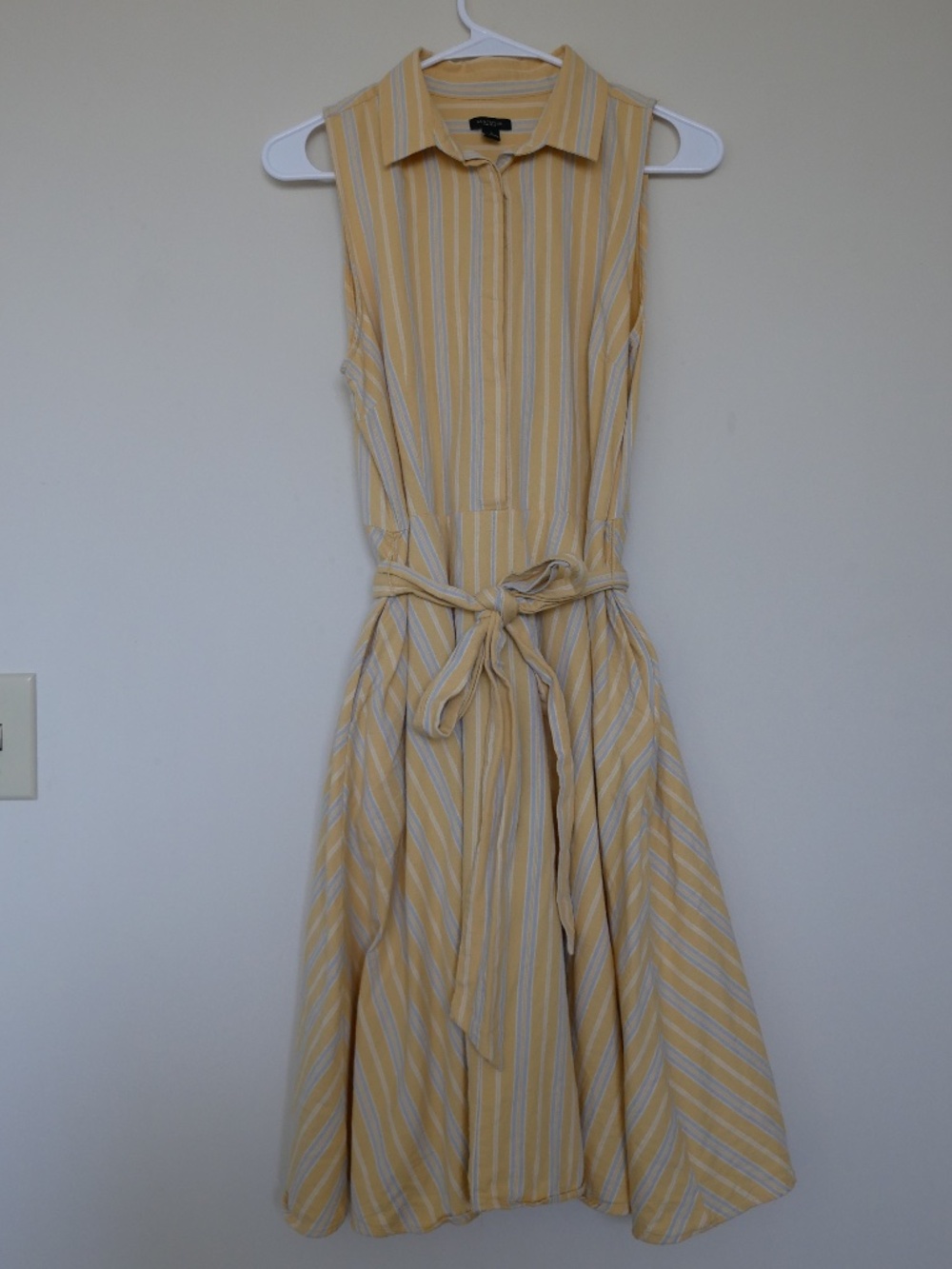 Ann Taylor Factory Casual Dress